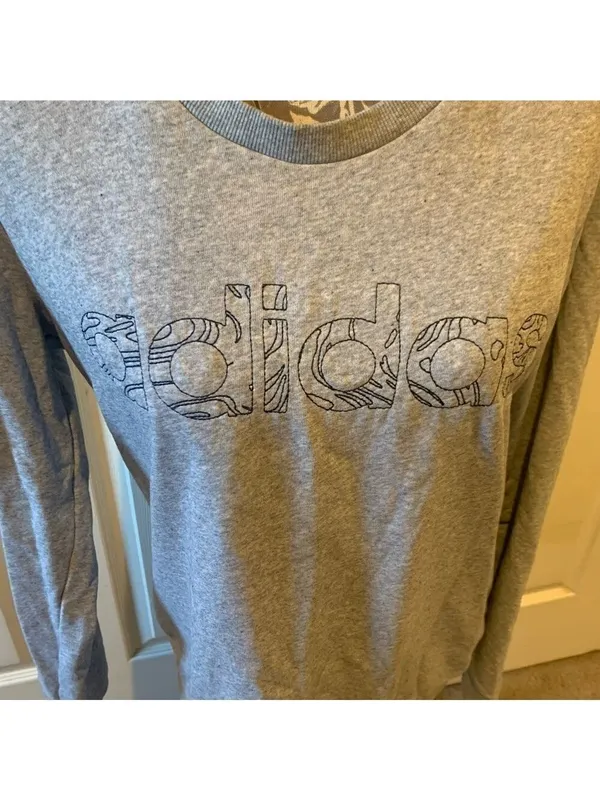 ADIDAS Gray Long Sleeve Logo T-shirt size medium - Image 5