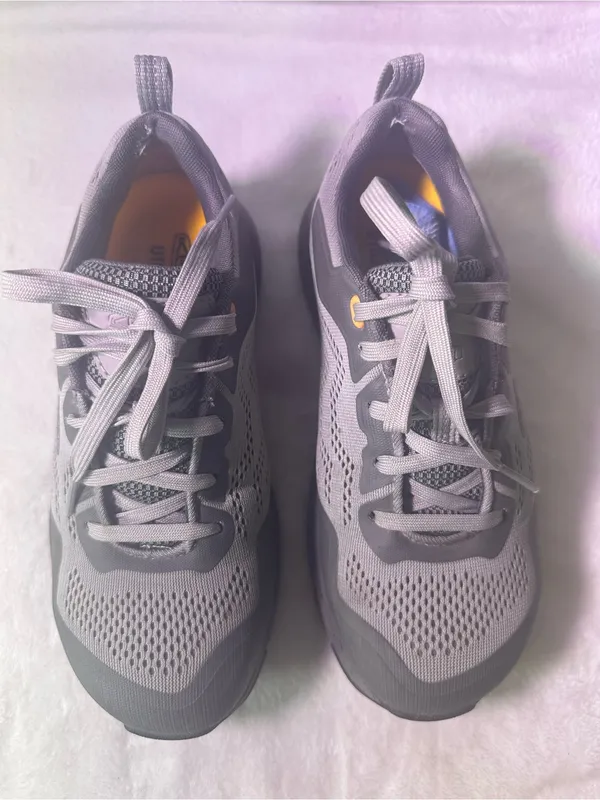 Keen Gray Mesh Athletic Sneaker with Orange Accent - Image 5