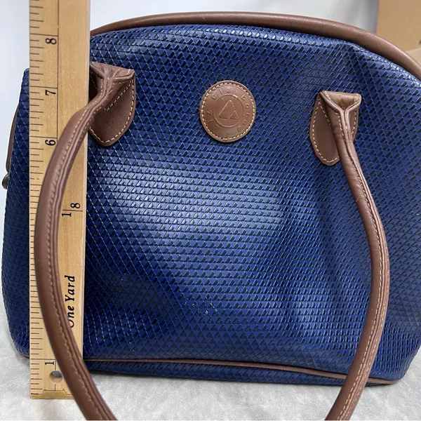 Vintage Liz Claiborne Blue textured handBag leather trim 80’s tote - Image 5