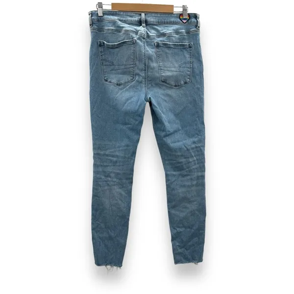 American Eagle Hi-Rise Light Wash Distressed Raw Hem Skinny Jegging‎ Jeans Sz 14 - Image 4