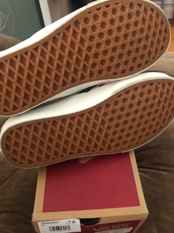 Vans Checkered Slip-On - Image 8