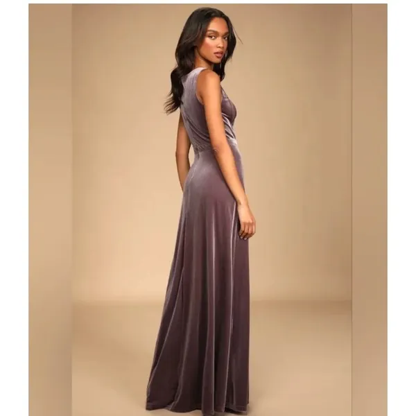 Lulus Mauve Velvet V-Neck Sleeveless Maxi Dress Size M Formal Gown - Image 2