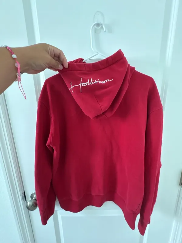 Hollister Must-Have Collection Red Hoodie Size M - Image 7