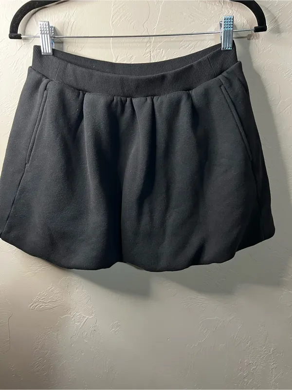 OFFLINE by Aerie NWT Black Cloud Fleece Bubble Skort Athleisure - Image 2