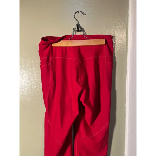 Old Navy Women's Elevate Legging Go Dry Side Pockets Red Active High Rise - Image 8