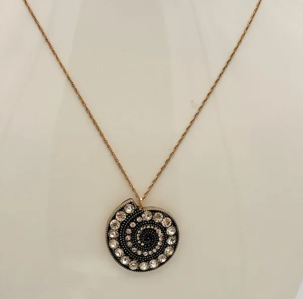 Vintage-Inspired Spiral Rhinestone Pendant Necklace - Image 3