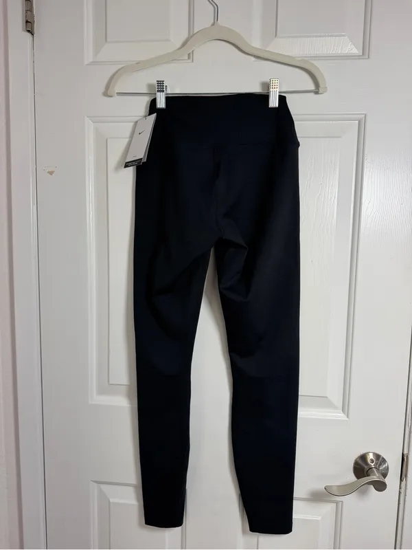 Nike Women's One Therma-FIT High-Waisted Full-Length Leggings - Image 4