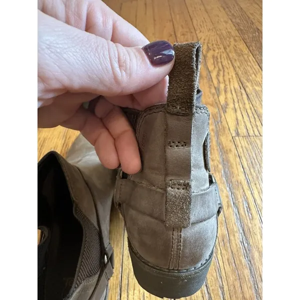 Teva Women’s De La Vina Dos Chelsea Boot Size 6.5 Taupe GUC - Image 9