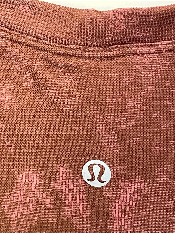 Lululemon Swiftly Tech 12 Workout Training - Image 4