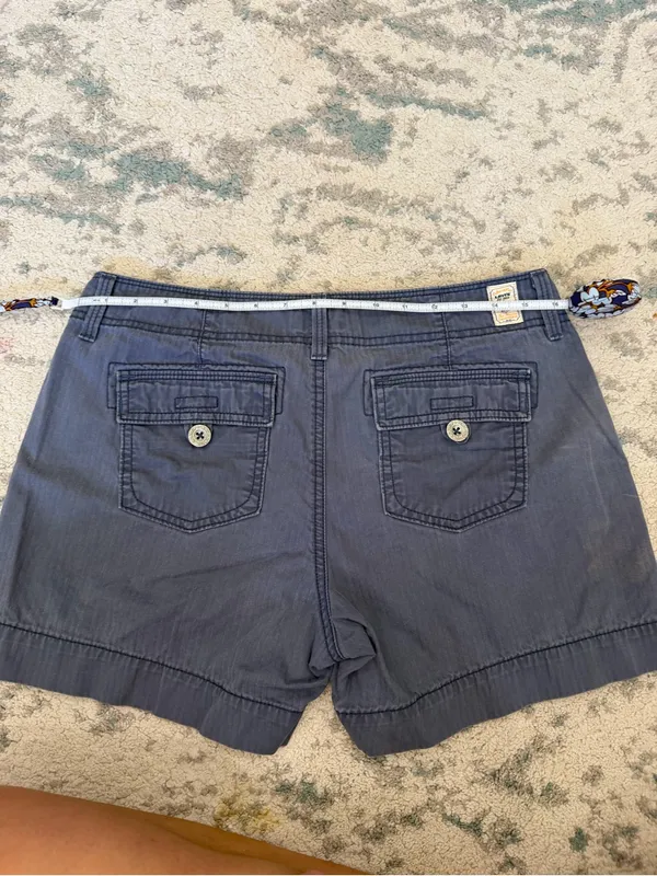 Levi’s Y2K Low Rise Utility Shorts Blue Women’s Size 6 - Image 7