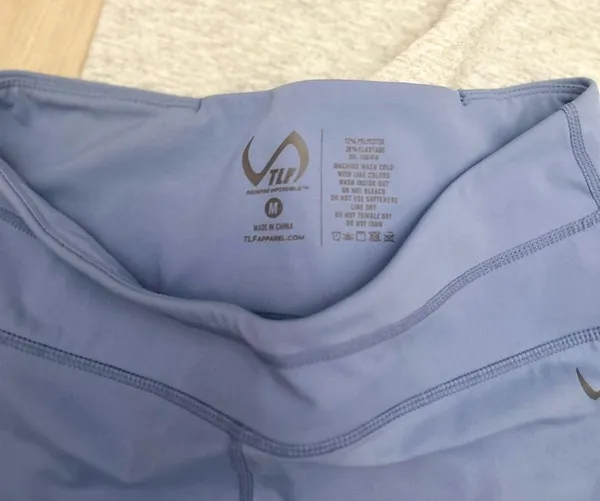 TLF Apparel leggings Size M - Image 3