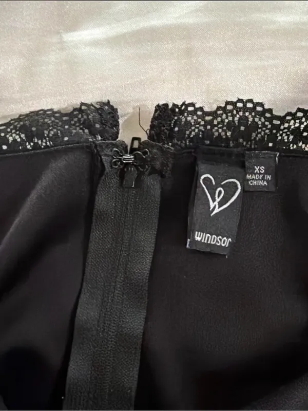 Windsor Black Lace-Shoulder skater Dress - Image 4