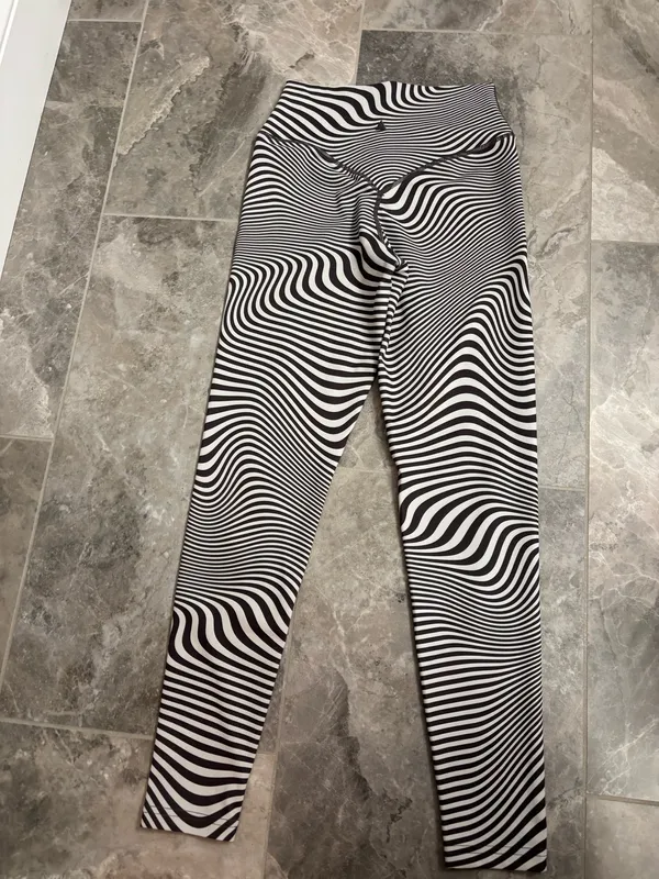 Vitality Balance Athletica Balance Leggings - Image 2