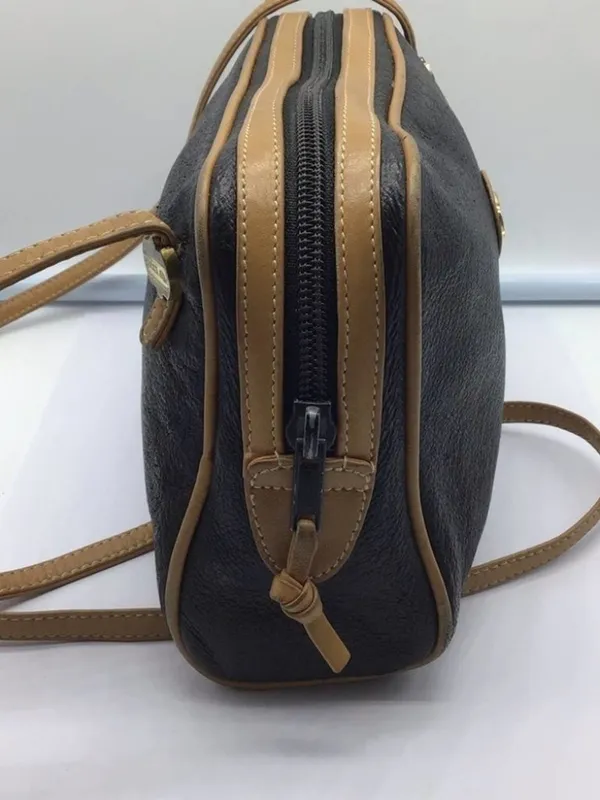 Vintage Gucci Plus Black Coated Leather Crossbody Bag 22" Strap - Image 6