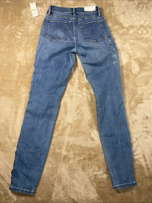 NWT PacSun Medium Blue lace up Side Skinny Jeans size 22 - Image 5
