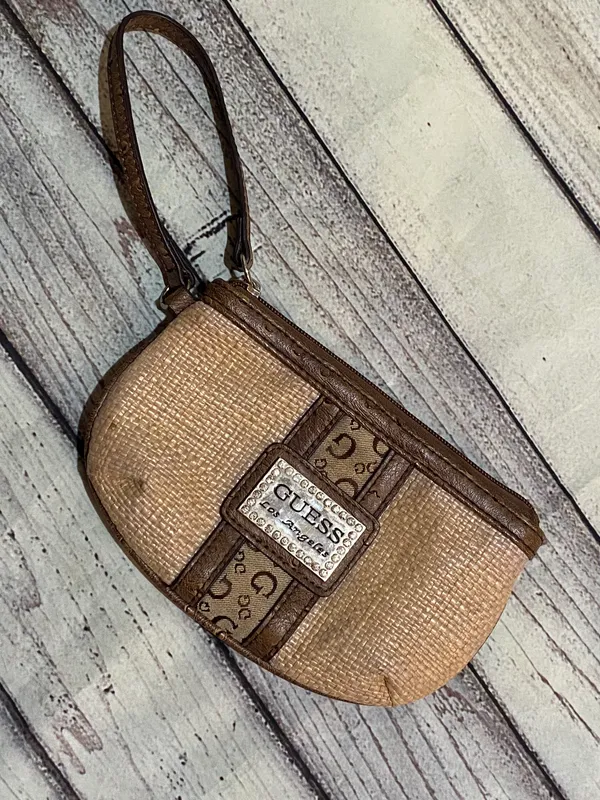 Guess Authentic Y2K Vintage Wristlet bag tan brown small Rhinestones silver logo - Image 7