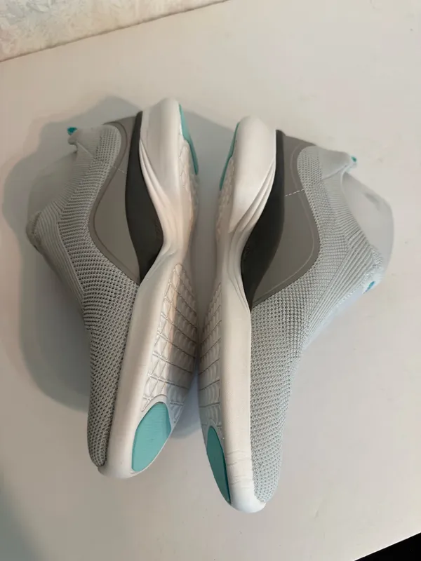 Ryka Tula Myla Lightweight Athletic Sneakers. Lt Gray with Teal Accents - Image 3