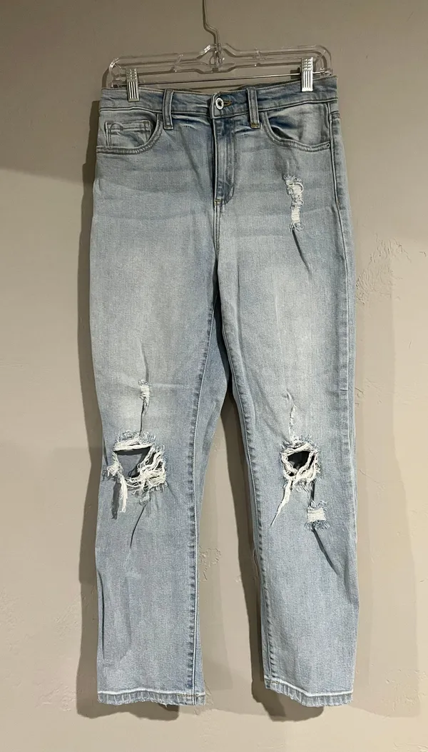 Sneak Peak Jeans - Image 2