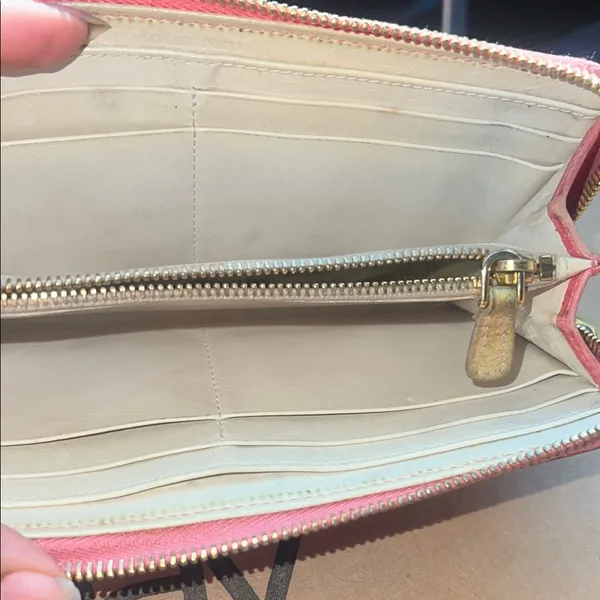 Designer Miu Miu Coral Pink Leather Wallet - Image 5