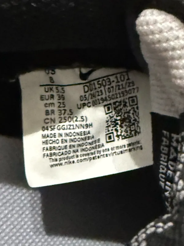 Nike Dunk Low Panda - Image 8