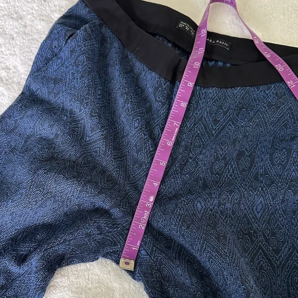 Zara Basic Black and Blue Patterned Trousers - Image 5