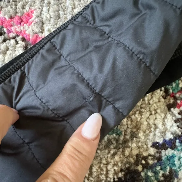 LULULEMON FIRST MILE Black Gorpcore Active Quilted Hooded Jacket Size 6 - Image 10