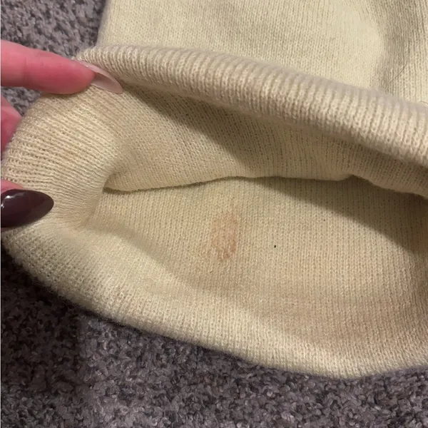 Carhartt Beanie - Image 4