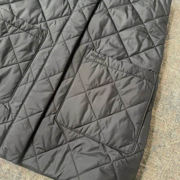 Barbour Cosmia Modern Heritage Black Quilted Longline Liner Vest USA 4 UK 8 - Image 3