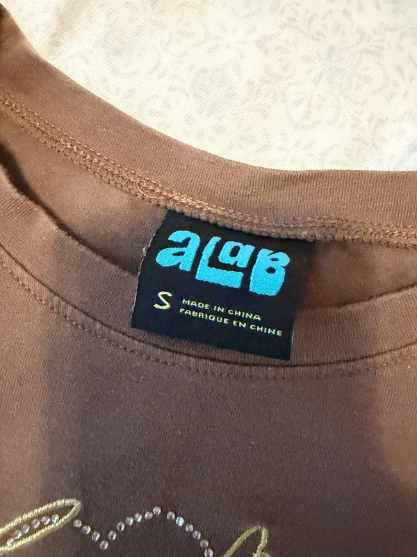 Y2K Alab Zumiez brown heart gem crop top - Image 7