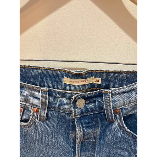 Levi's Wedgie Straight High Rise Blue Medium Wash Button‎ Fly Jeans Size 28 - Image 2