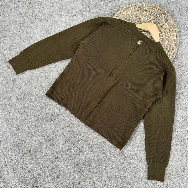 NWT Mango Women’s Crewneck Knit Sweater Longsleeve in Dark Olive S - Image 7