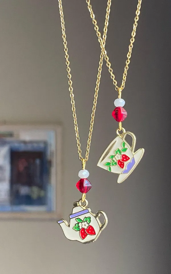 Handmade strawberry teacup cottage fairy cute necklace🍓🫖 - Image 7