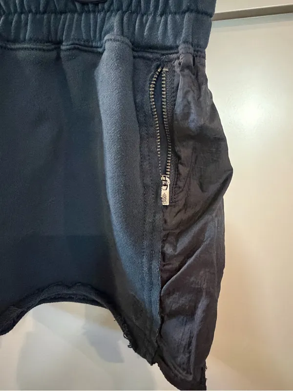 FREE PEOPLE MOVEMENT Half Way There Shorts! Women’s M! Navy on navy! Like new! - Image 7