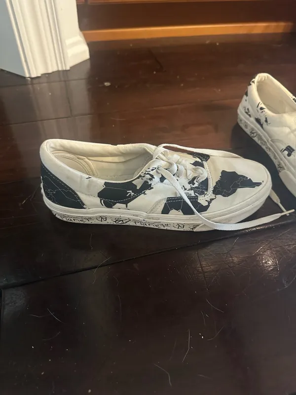 Save our Planet Black and White Vans - Image 5