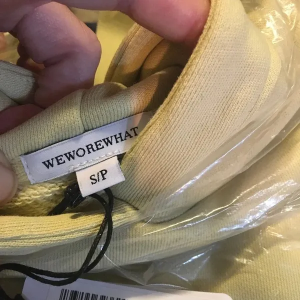 NEW WeWoreWhat Women's Size Small Light Yellow Oversized Hoodie Jacket - Image 6