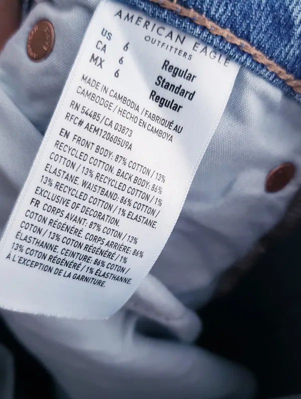 American Eagle Denim Straight Leg Mom Jeans - Image 9