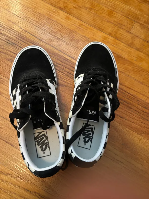 black and white vans sneakers - Image 3