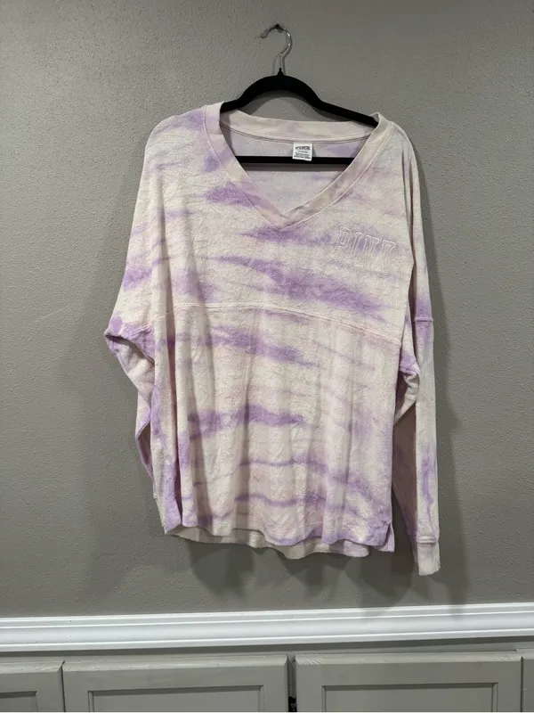 PINK Victoria's Secret Lavender Tie-Dye V-Neck Long Sleeve Terry Cloth Sweatshir - Image 2