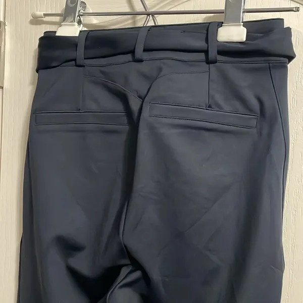 💙BuffBunny‎ Boss Collection Navy VP Belted Pants Minimalist Athleisure - Image 4