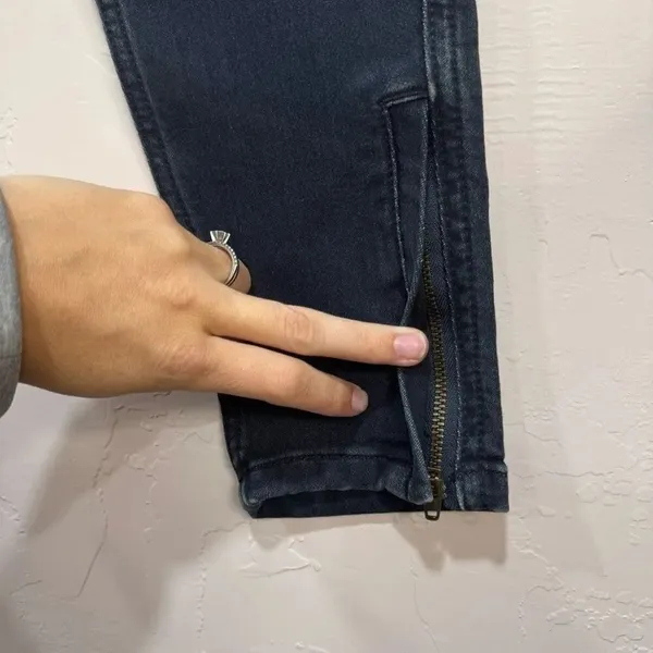 Banana republic HIGH-RISE LEGGING JEAN WITH ANKLE ZIPS - Image 4