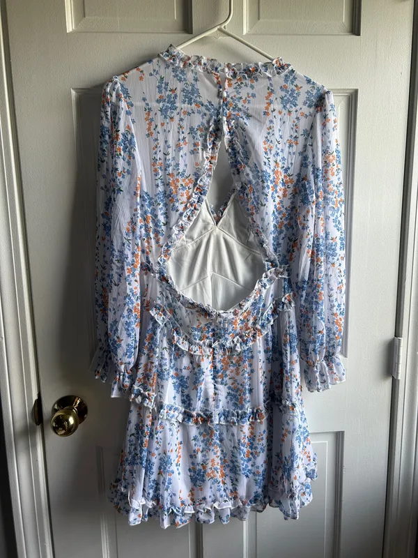 boutique backless floral mini dress - Image 3