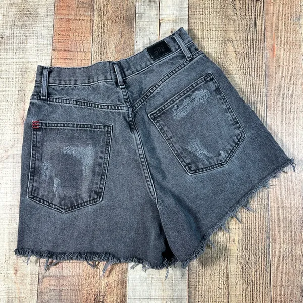 BDG Urban Outfitters Black Denim Skater Baggy High Rise Cutoff Shorts Size 28 - Image 5