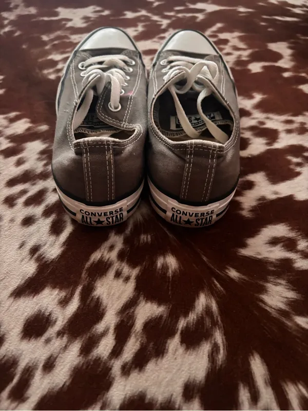 Classic‎ Low-Top Converse Sneakers - Gray - Image 3