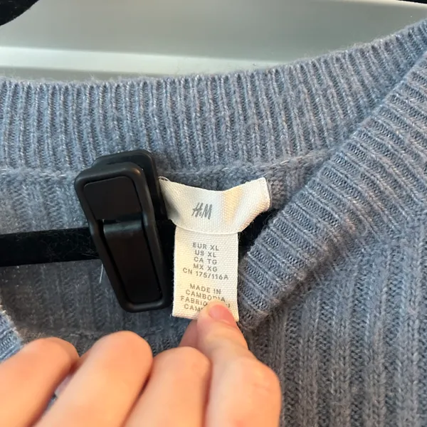 H&M Blue wool blend ribbed knit oversized sweater - Image 3