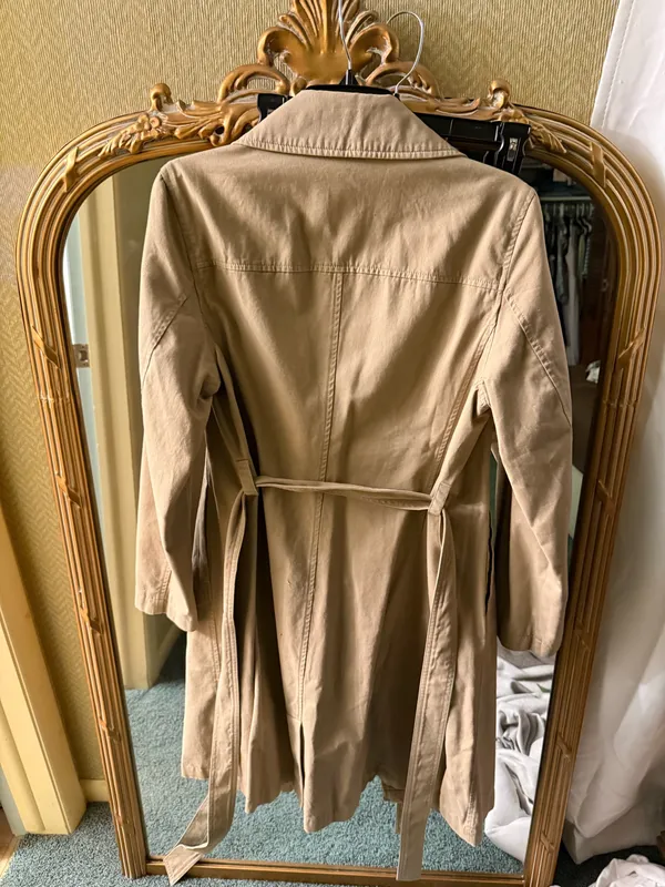 Gap Trench Coat Women’s - Image 4