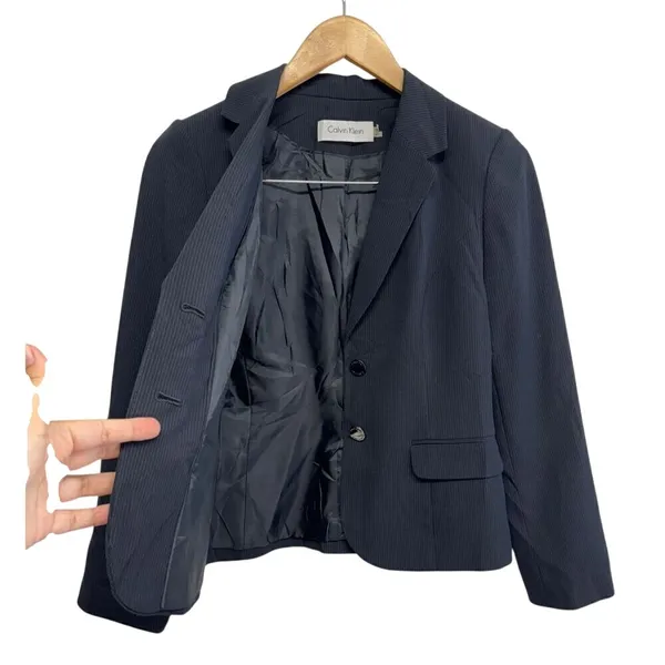 Calvin Klein Navy Blue Pinstripe Two Button Blazer Jacket Size 4P - Image 5
