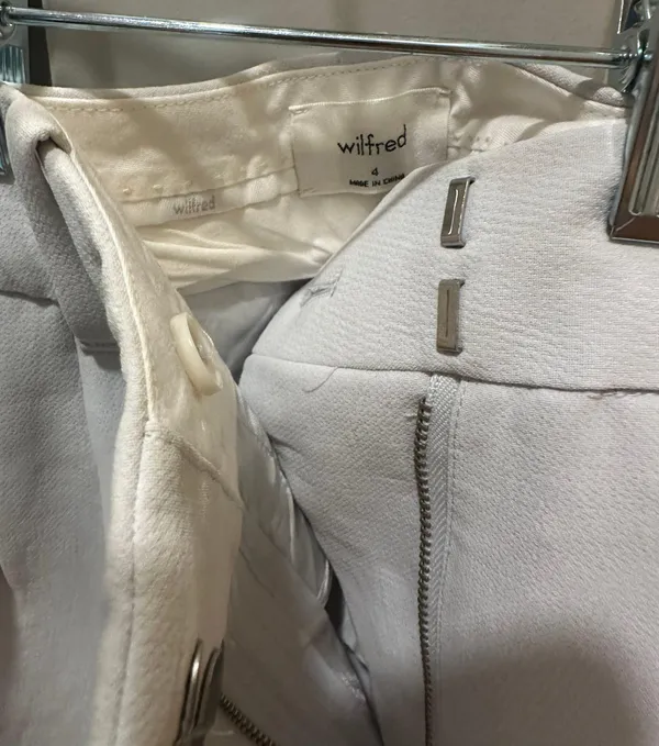 Aritzia shorts - Image 2
