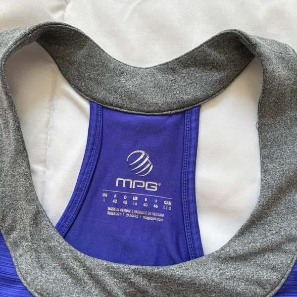MPG Sport Tank Top Womens Large Blue‎ Built-In Bra Stretch Activewear Yoga Gym - Image 2