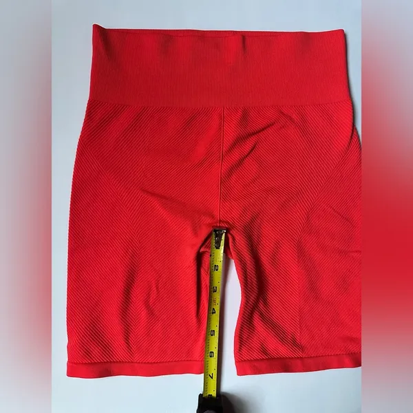 New‎ Balance Women's Bike Shorts | Sz Medium | Red Orange - Image 7