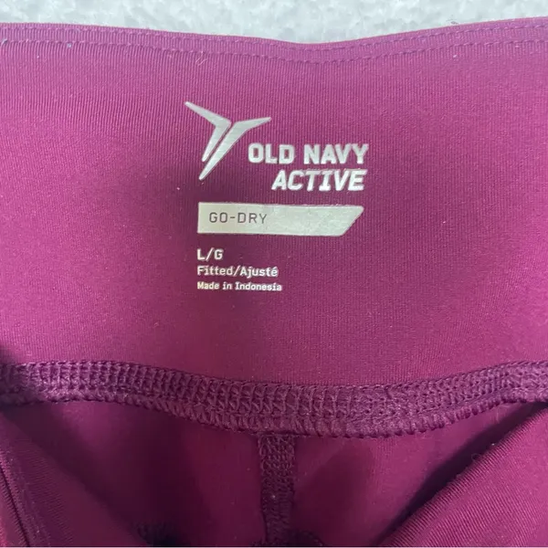 Old navy active leggings - Image 6